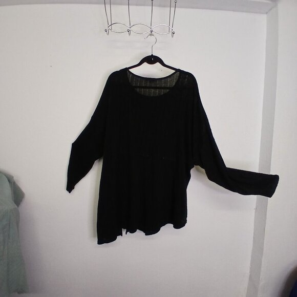 UGC Maurices Black Long Sleeve Lightweight Asymmetric sweater size 4x - Picture 4 of 5